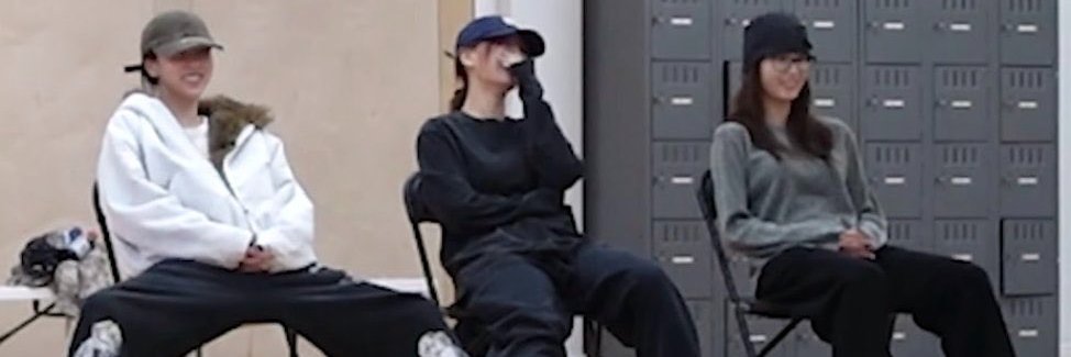 blinkonce95's profile banner image