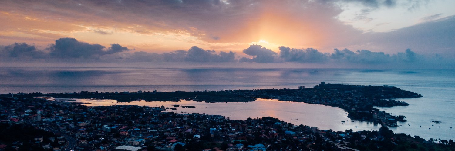 ade_ponfe's profile banner image