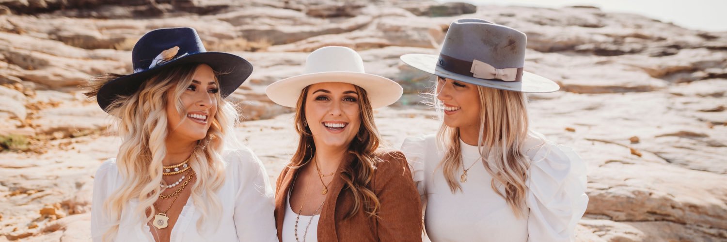leightoneschle's profile banner image