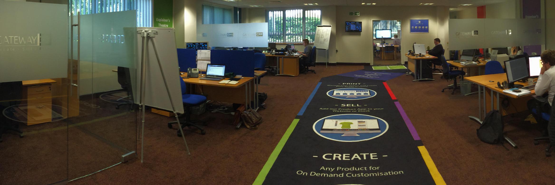 CustomGateway's profile banner image