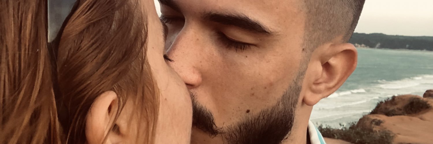 biamelchiades's profile banner image