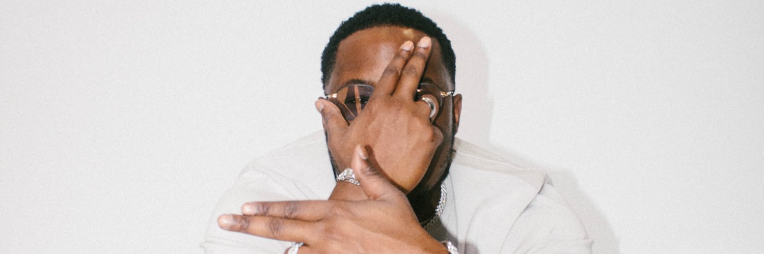 W1zzy___'s profile banner image