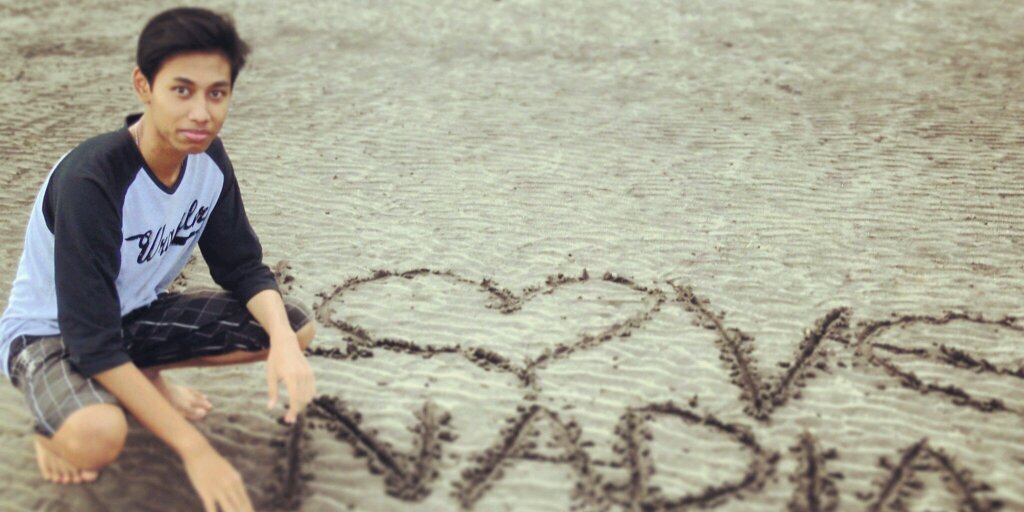 bebe_ams's profile banner image
