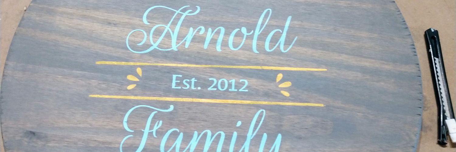 Maggie Arnold banner