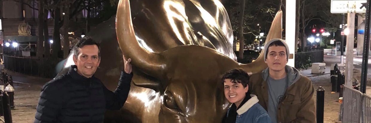 ParisAlvaro's profile banner image