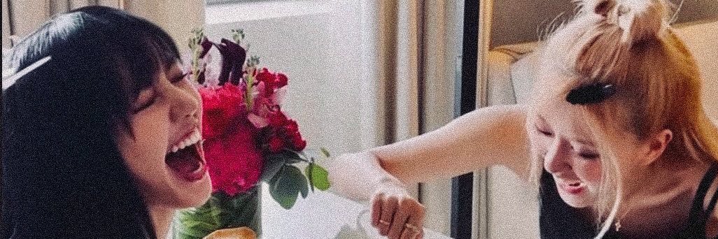 ROเซ่ - LIซ่า 🐿🐥 banner