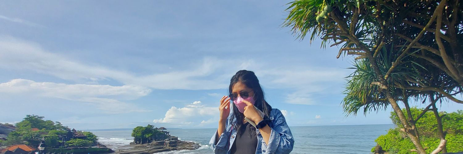 dewyyTika's profile banner image
