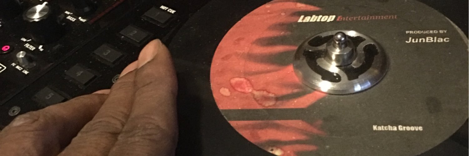 JunBlac's profile banner image