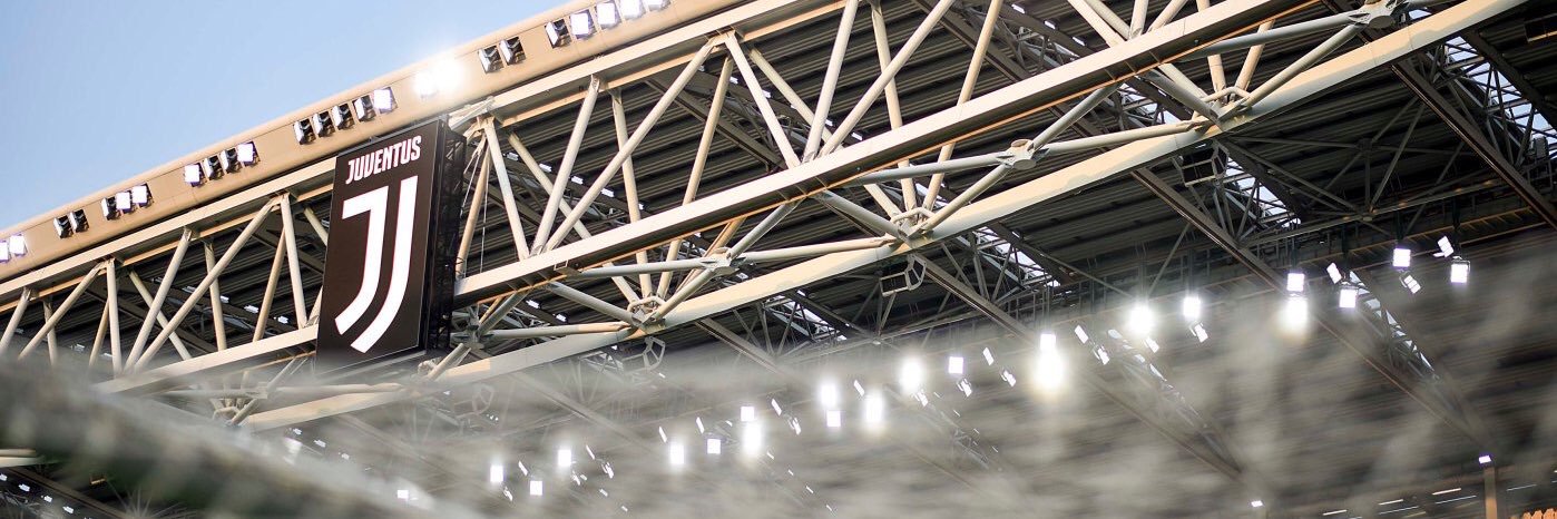 ElisaIsabello's profile banner image