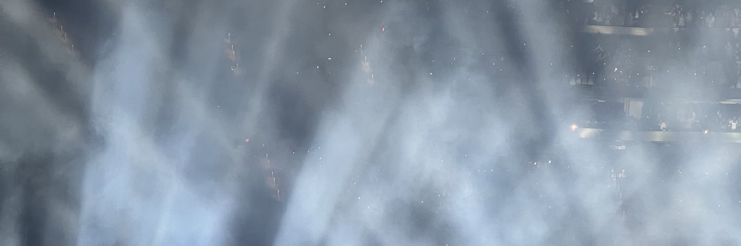 kisscosteph's profile banner image