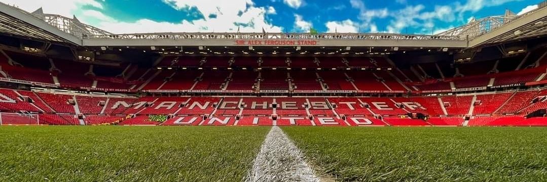 Rhian Jones ® banner