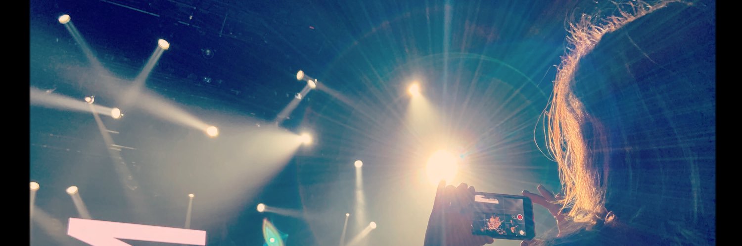 Violetworld's profile banner image
