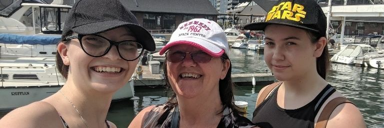 carolstath's profile banner image