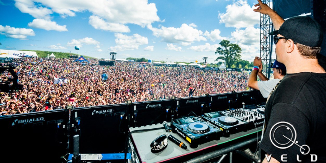 DJs Manzone & Strong banner