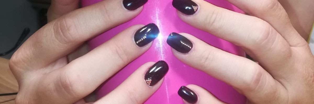 Leslie_M_26's profile banner image