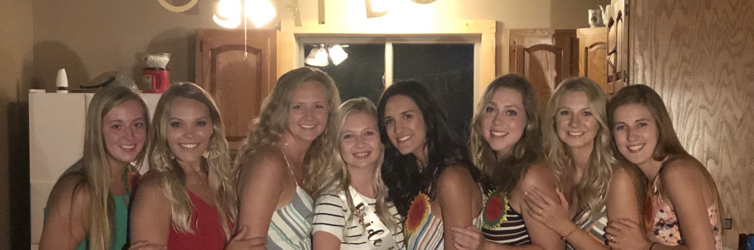 AlyssaHouselog's profile banner image