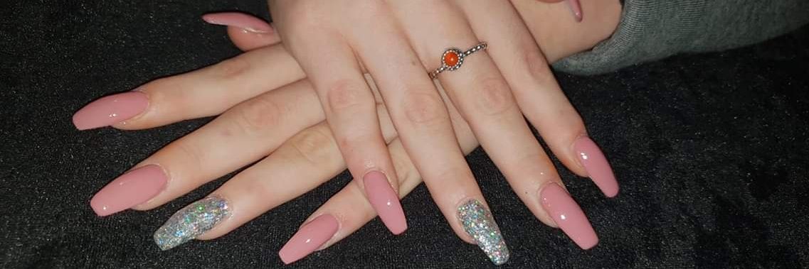 Danielle_J22's profile banner image