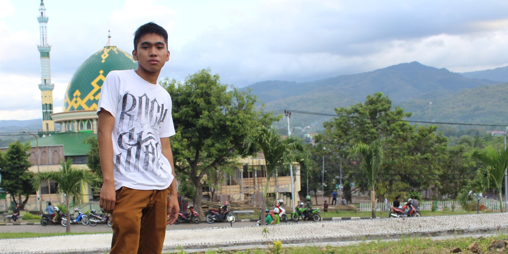 DeniiiHB's profile banner image