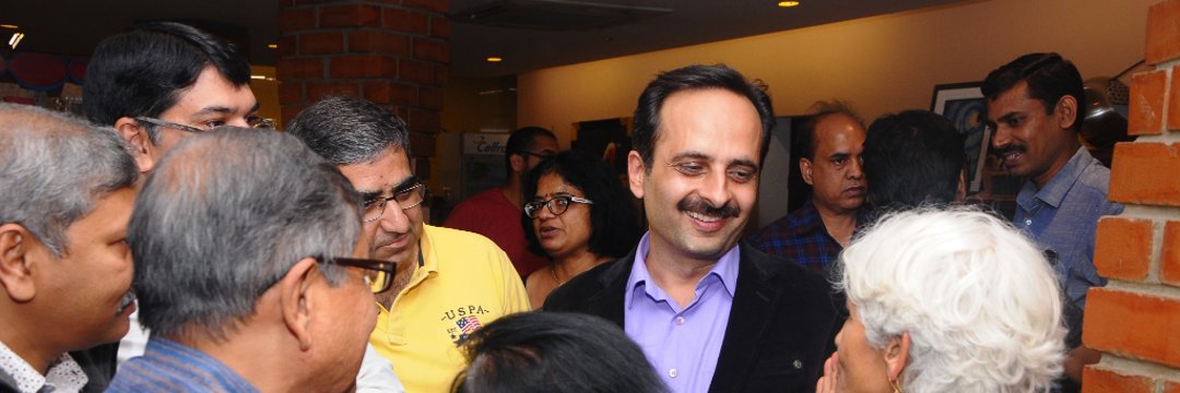 Manoj Arora's banner
