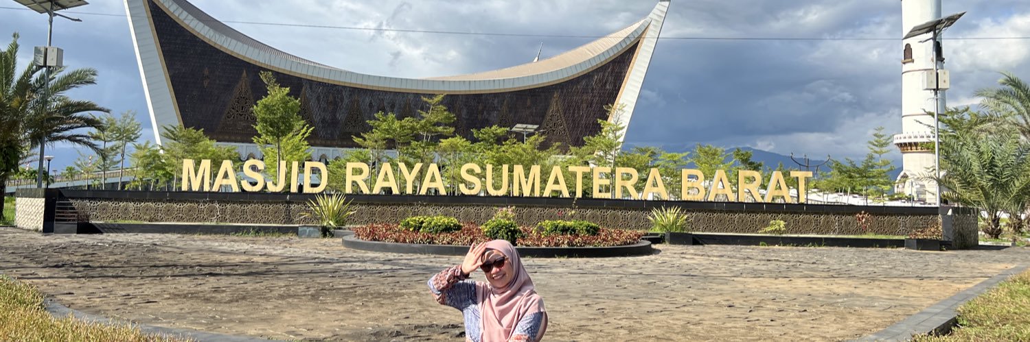rizqidwi's profile banner image