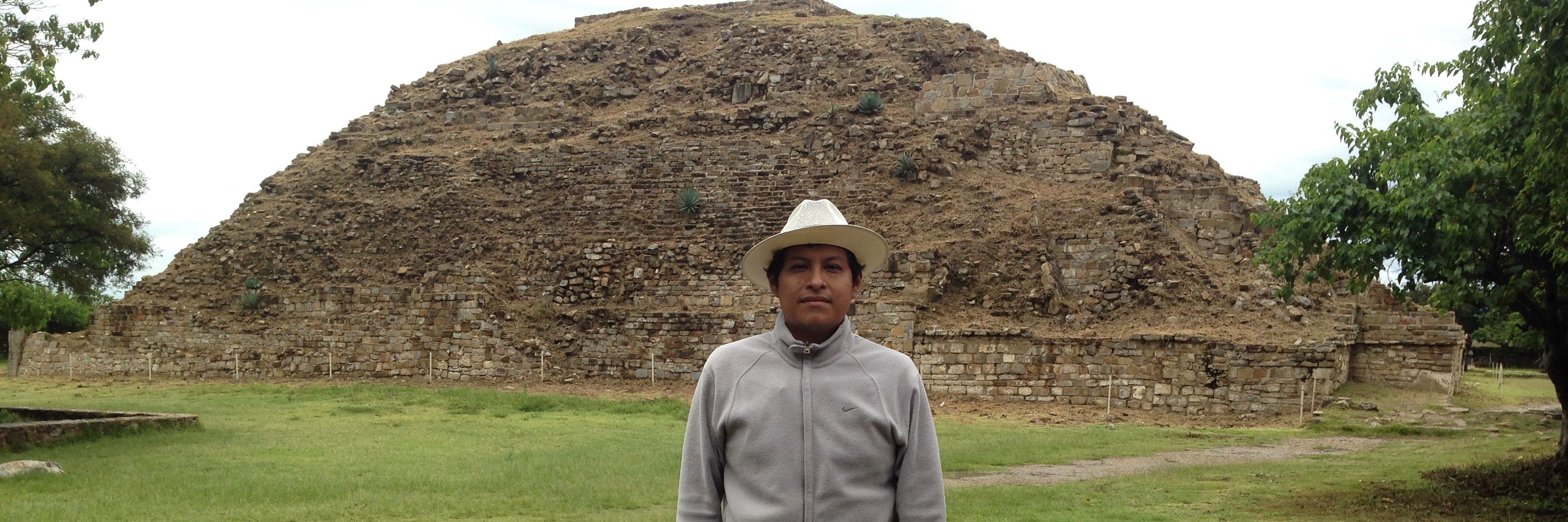 Misael Perez  banner