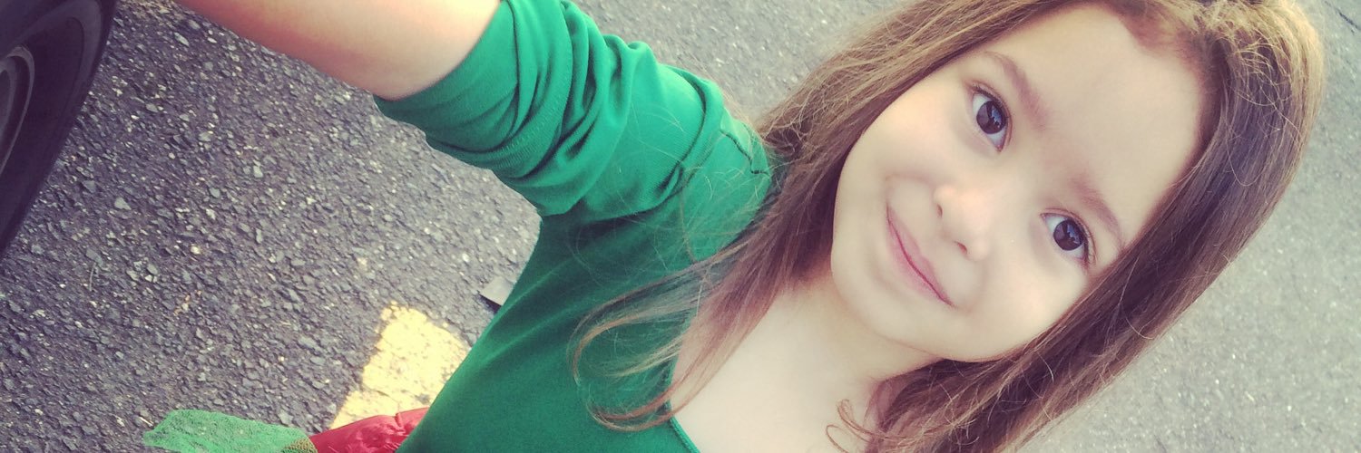 tabatamauras's profile banner image