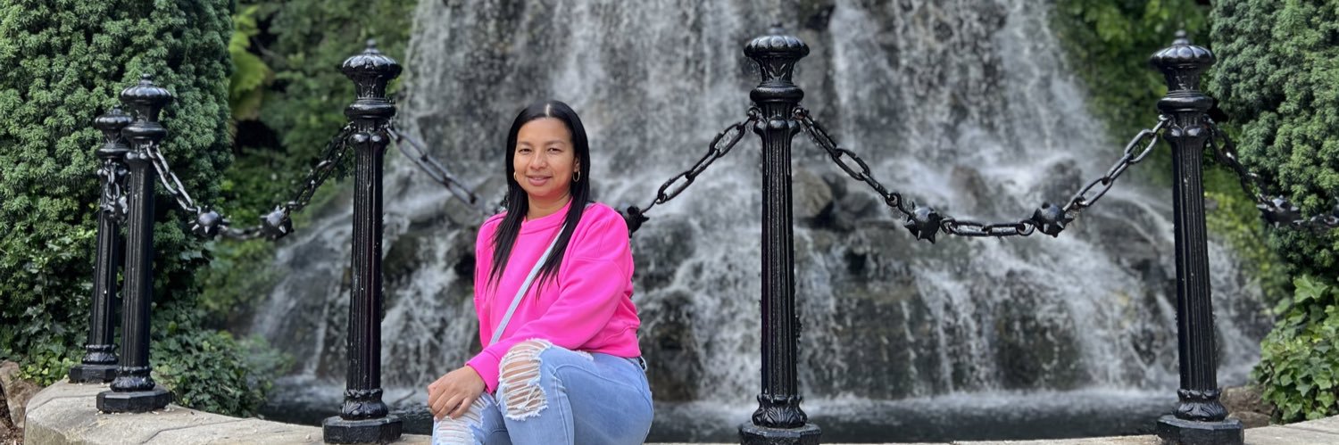 isamartenorio's profile banner image