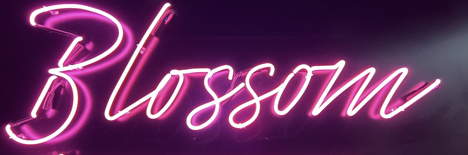 m_ishka's profile banner image