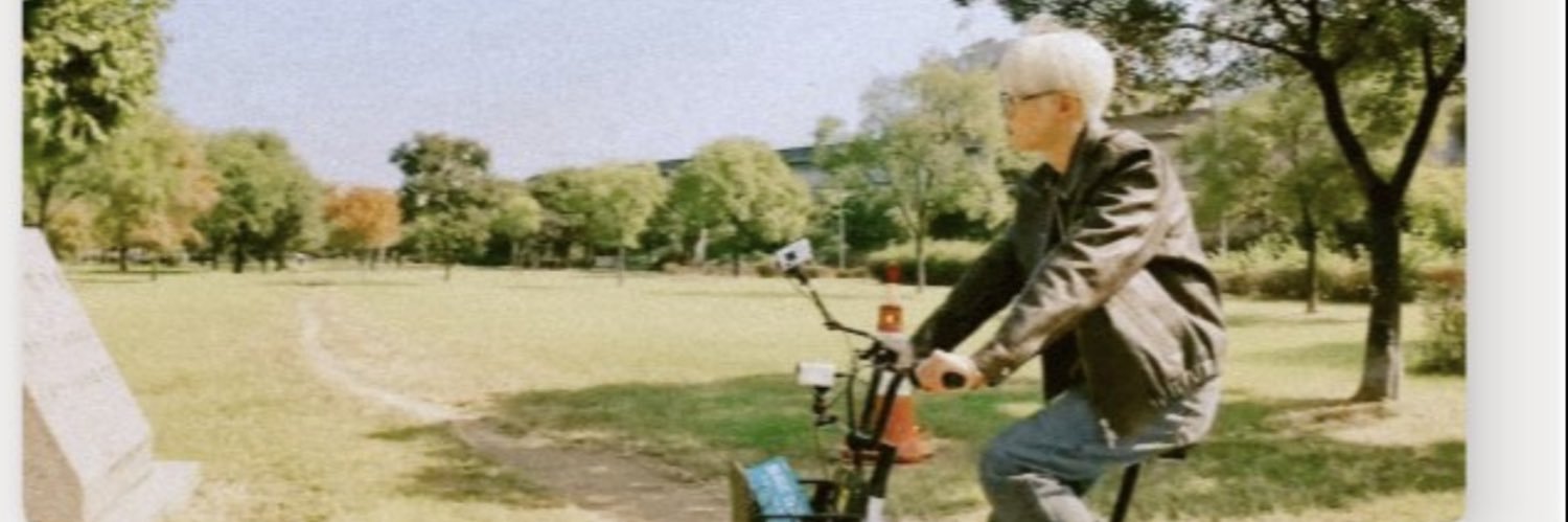 โลมากับหนมปัง🐬🥐💗 banner