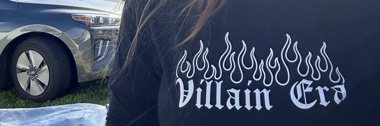 willowbrown1030's profile banner image