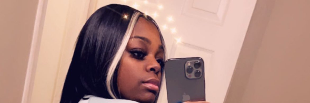 Derrickageee's profile banner image