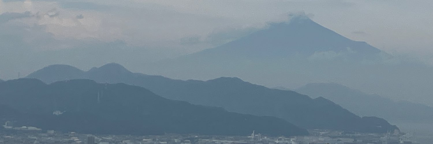 N_7180's profile banner image
