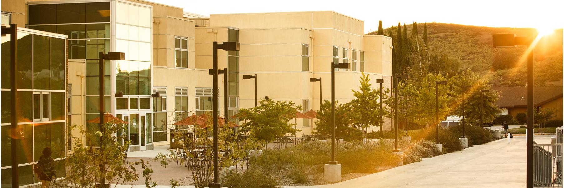 Cal Lutheran SOM banner