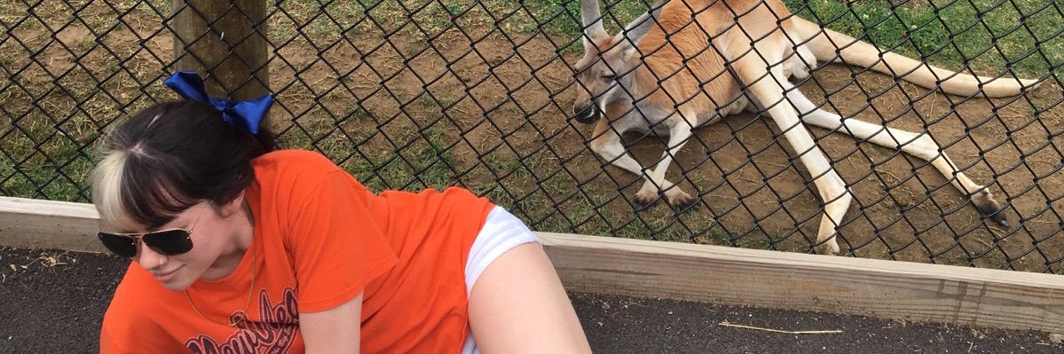 roxannethompsss's profile banner image