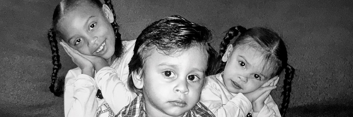 Bananastogo's profile banner image