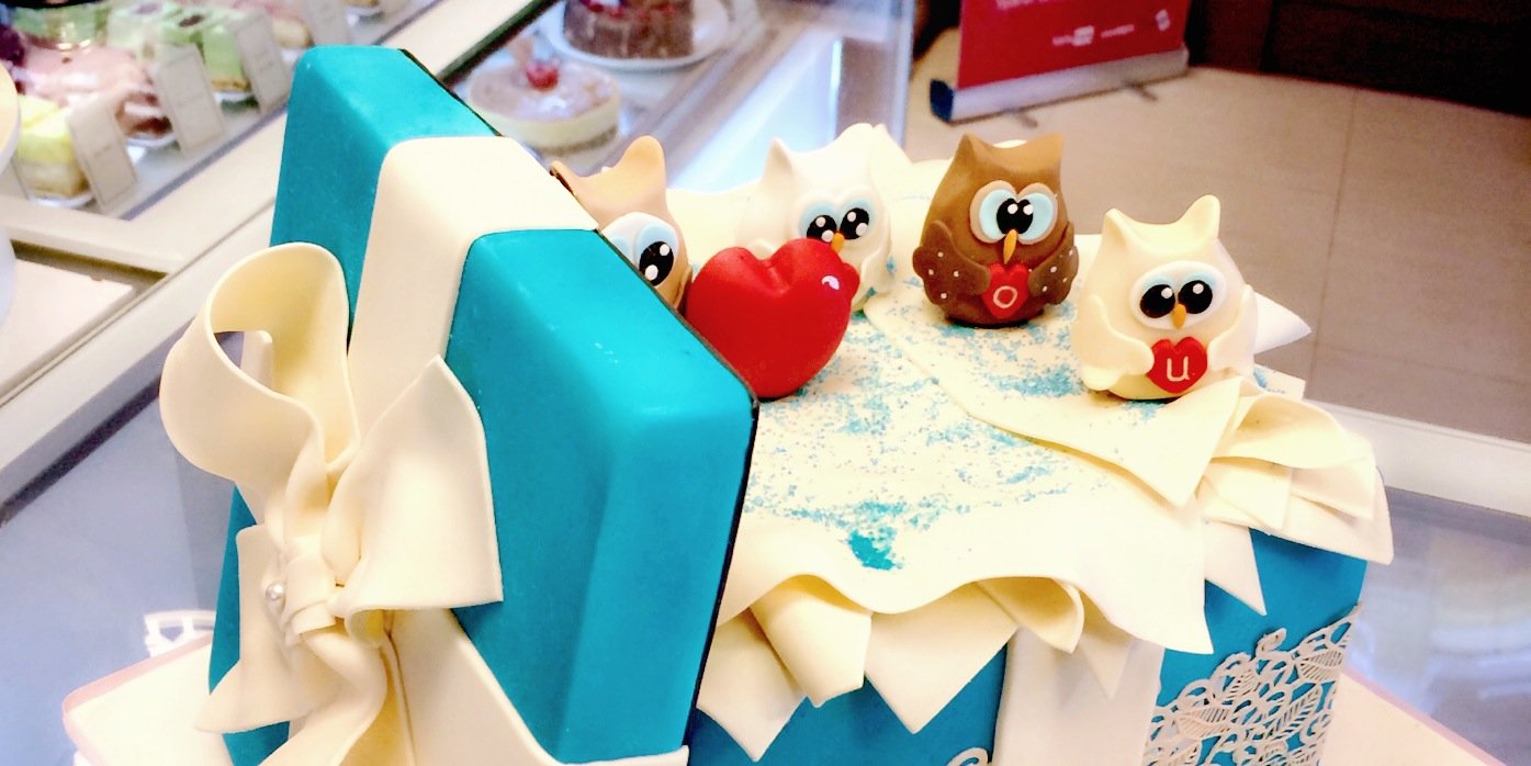 Three Lights Cakes banner