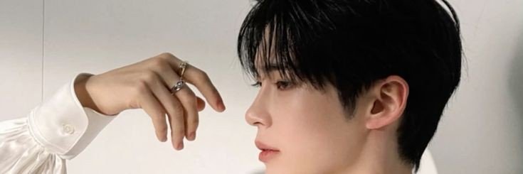 ctrlyoung's profile banner image
