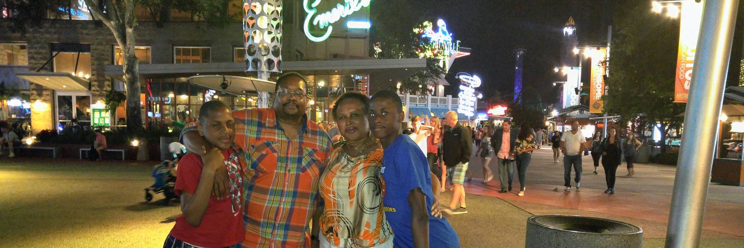 Redswtness's profile banner image