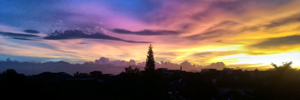 Aulia_iswi's profile banner image