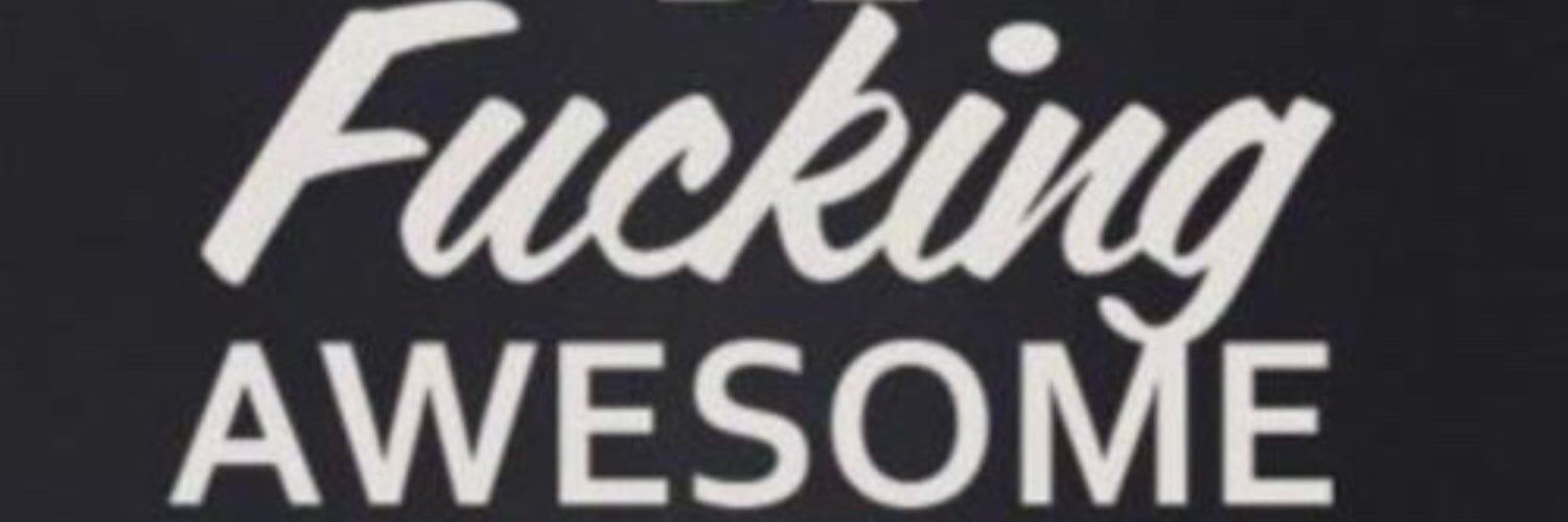 ☣ ѕєℓιиα куℓє ☣ banner