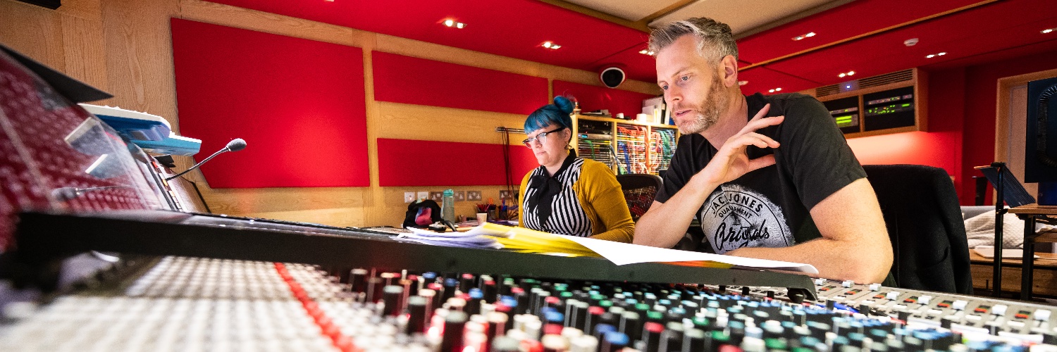 Chris Benstead banner