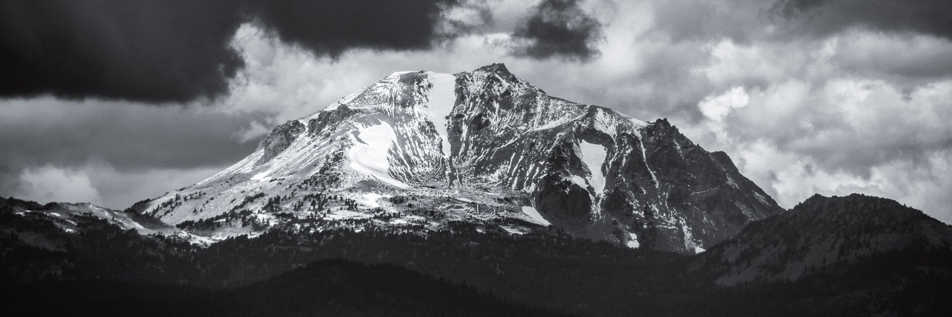AlmanorJan's profile banner image