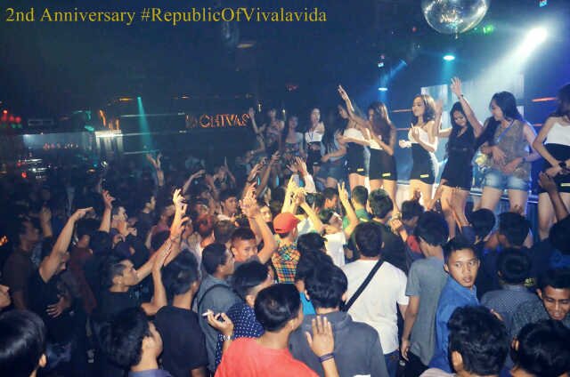 VIVALAVIDA_Family banner