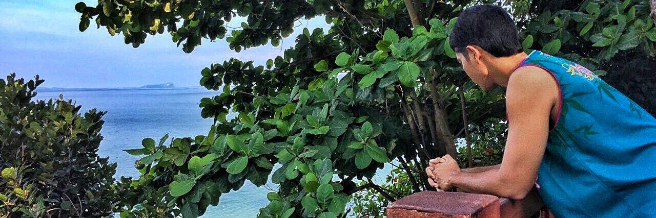 _intoom's profile banner image