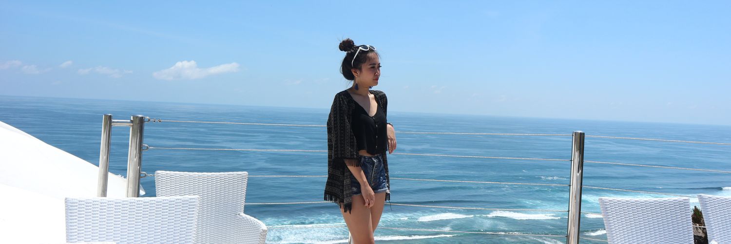 syerasyra's profile banner image