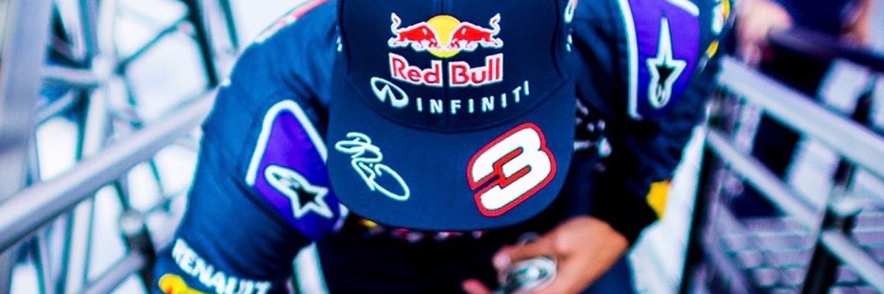 mooooooooooolly's profile banner image