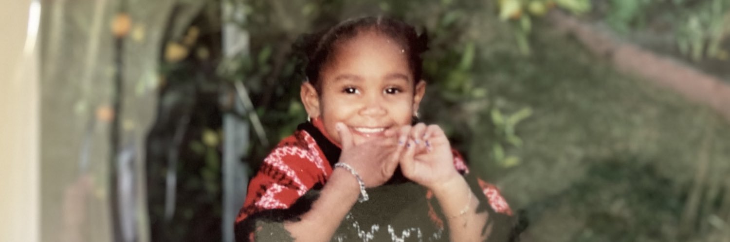 Special Girl 228 🍄💜🪄 banner