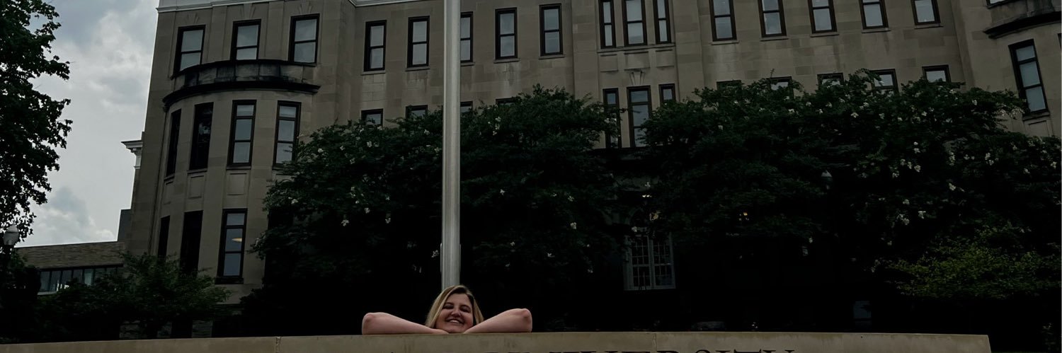CarolineSpenc's profile banner image