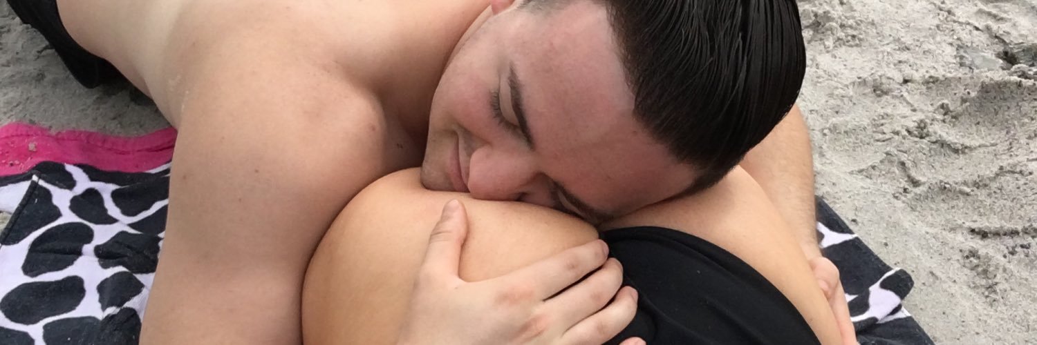 bluntnbootyful's profile banner image