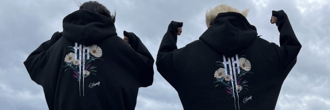 ude_r's profile banner image